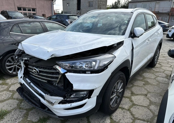 Hyundai Tucson cena 53700 przebieg: 45414, rok produkcji 2019 z Nysa małe 191
